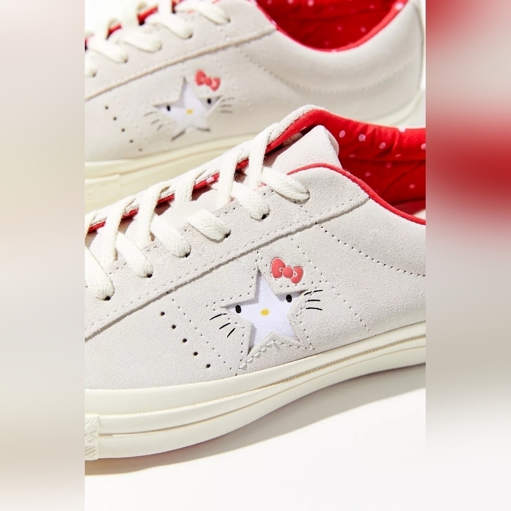 Hello Kitty × One Star Converse Leather Light Sand 9